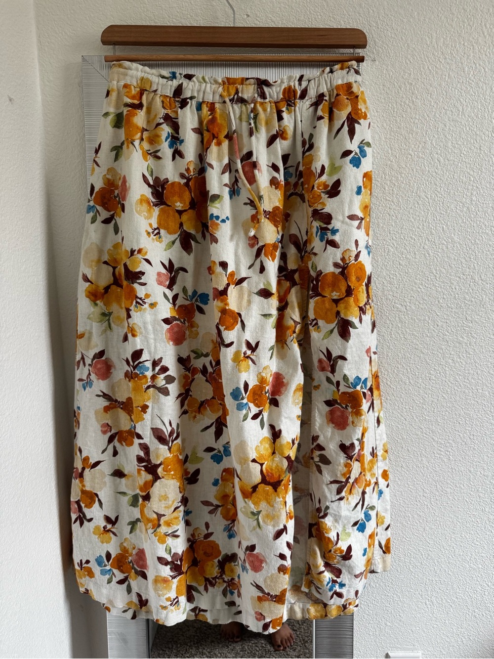 Abercrombie & Fitch Floral Wide-Leg Skirt with Mustard, Burgundy & Teal Accents